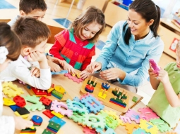 VENEZ DECOUVRIR LES METIERS DE LA PETITE ENFANCE 